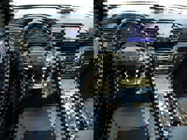 Certified 2023 Ford Explorer ST-Line w/ Class IV Trailer Tow Package image 15