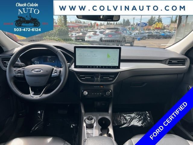 Certified 2025 Ford Escape Platinum image 18