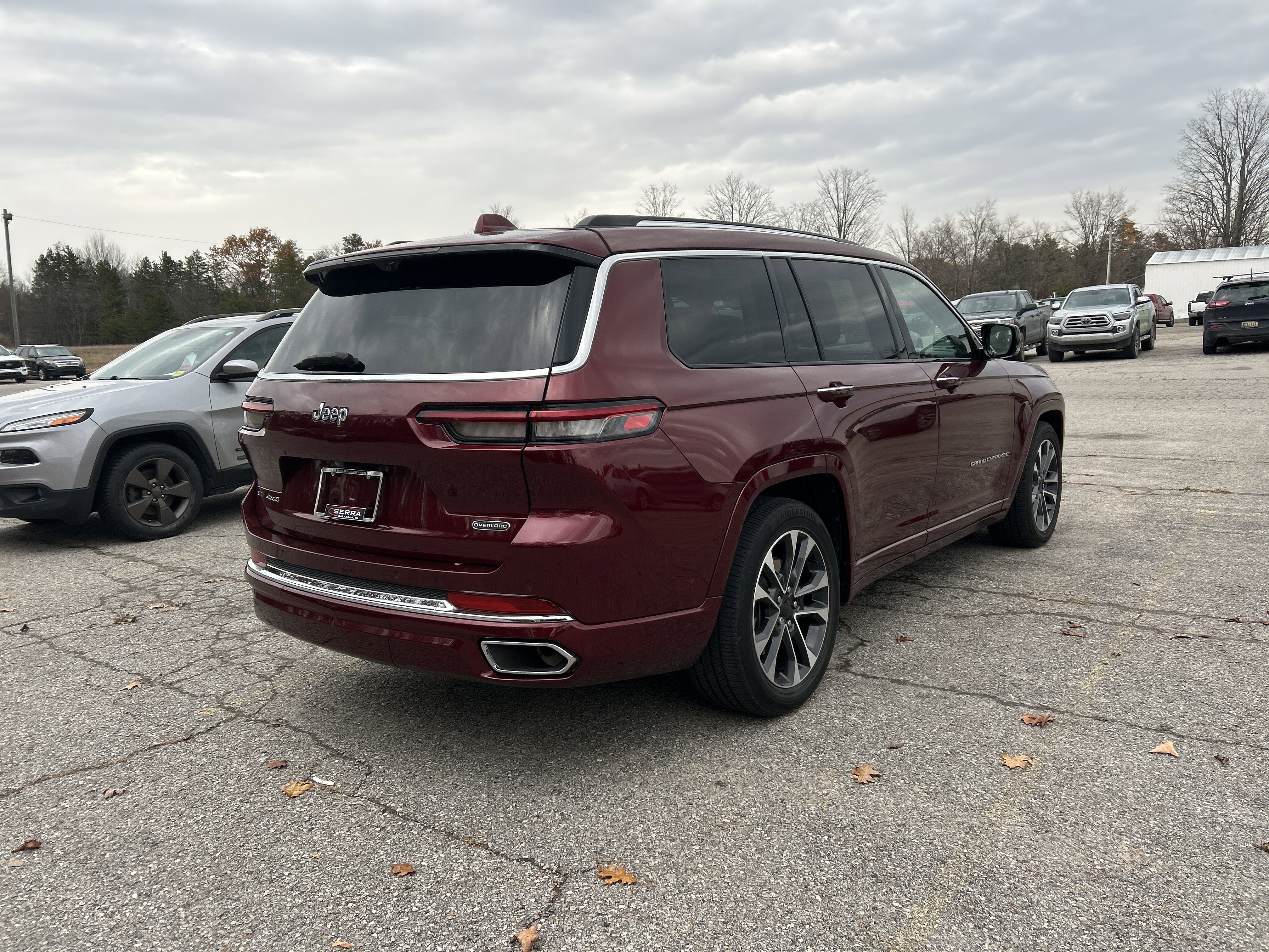 Used 2021 Jeep Grand Cherokee L Overland w/ Advanced Protech Group III image 3