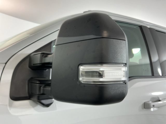 Certified 2025 Ford F450 Lariat w/ FX4 Off-Road Package AWD/4WD image 13