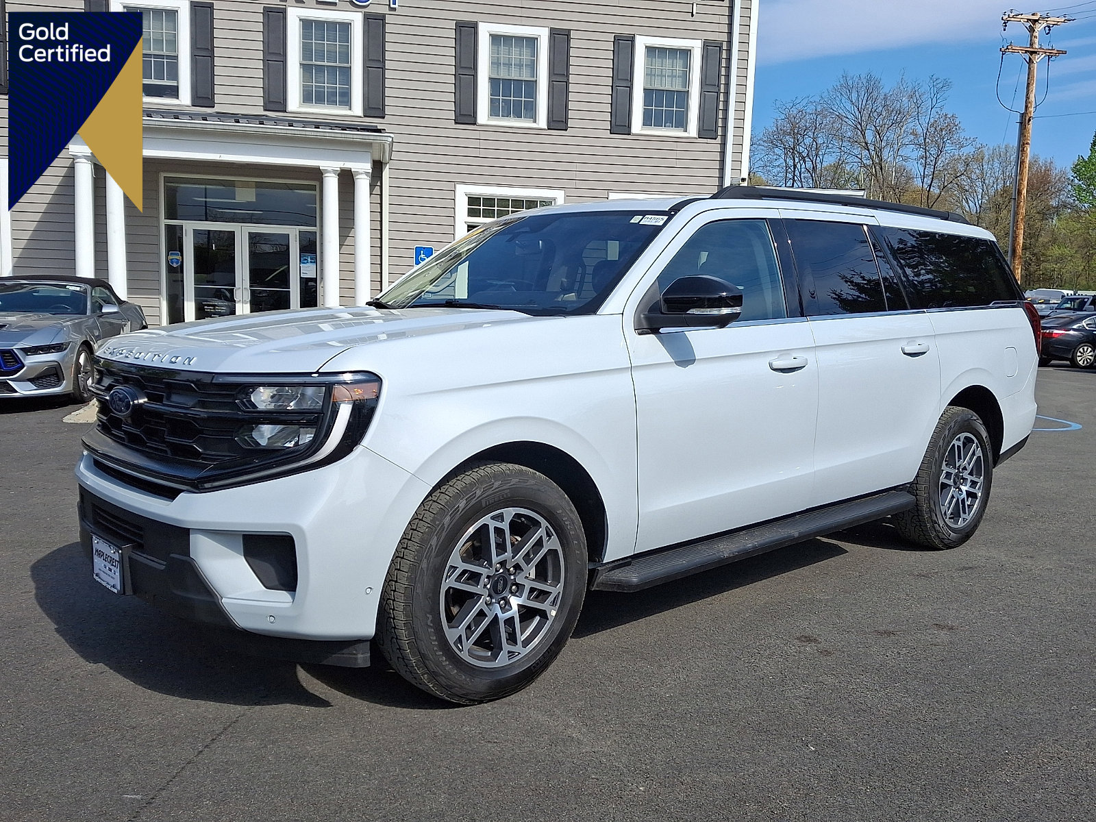 Certified 2025 Ford Expedition Max Active AWD/4WD image 1