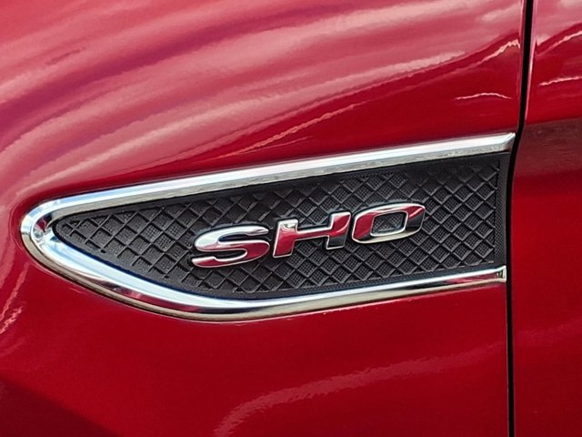 Certified 2019 Ford Taurus SHO AWD/4WD image 23