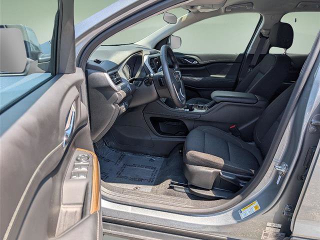 Used 2023 GMC Acadia SLE AWD/4WD image 2