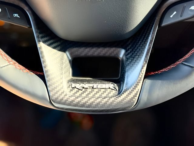 Certified 2025 Ford Bronco Raptor w/ Interior Carbon Fiber Pack AWD/4WD image 39