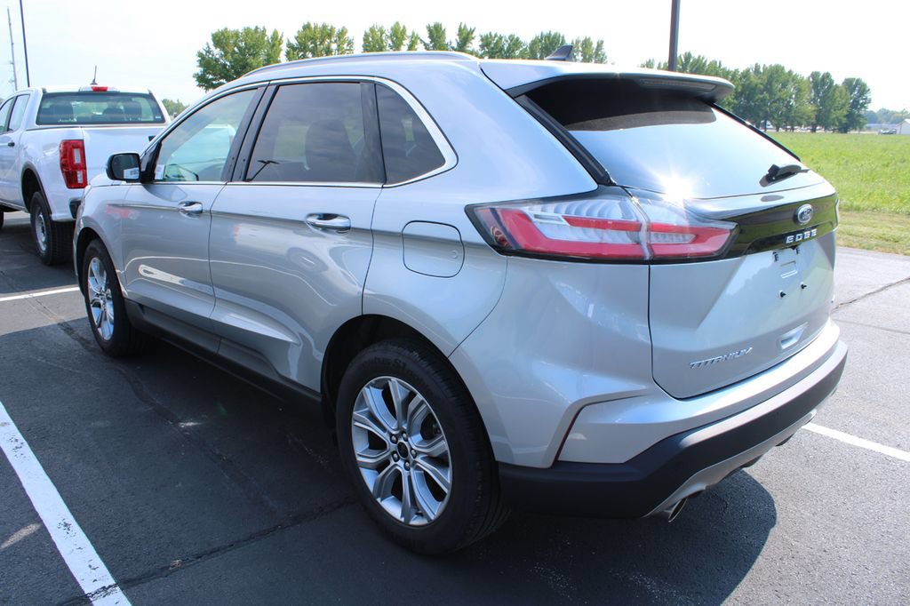 Certified 2024 Ford Edge Titanium AWD/4WD image 8
