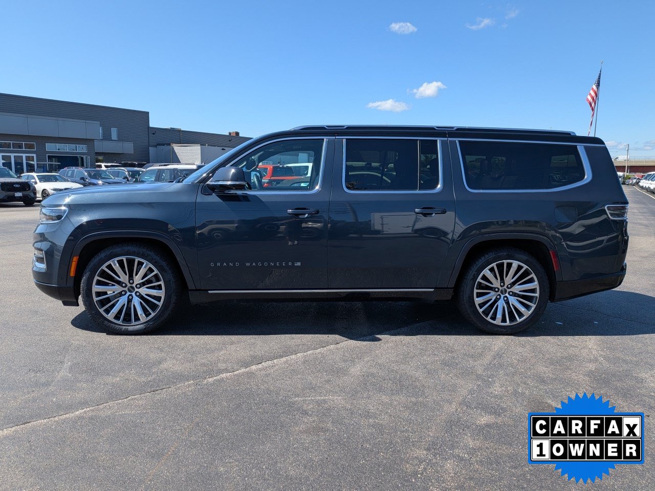 Used 2024 Jeep Grand Wagoneer L Series III AWD/4WD image 7