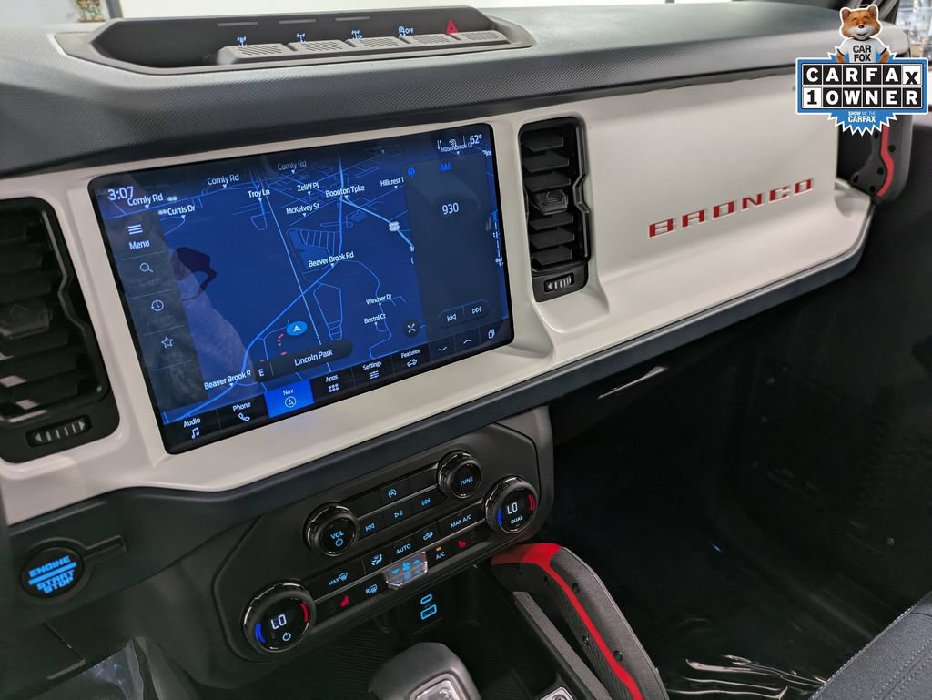 Certified 2025 Ford Bronco Heritage Edition AWD/4WD image 15
