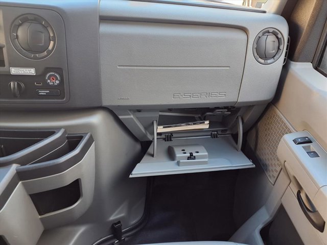 Certified 2022 Ford E-350 and Econoline 350 Super Duty image 15