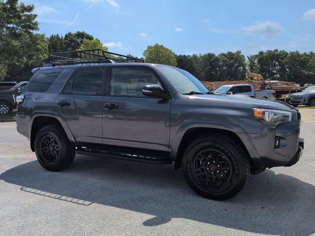 Used 2021 Toyota 4Runner Venture w/ Moonroof Package AWD/4WD image 2