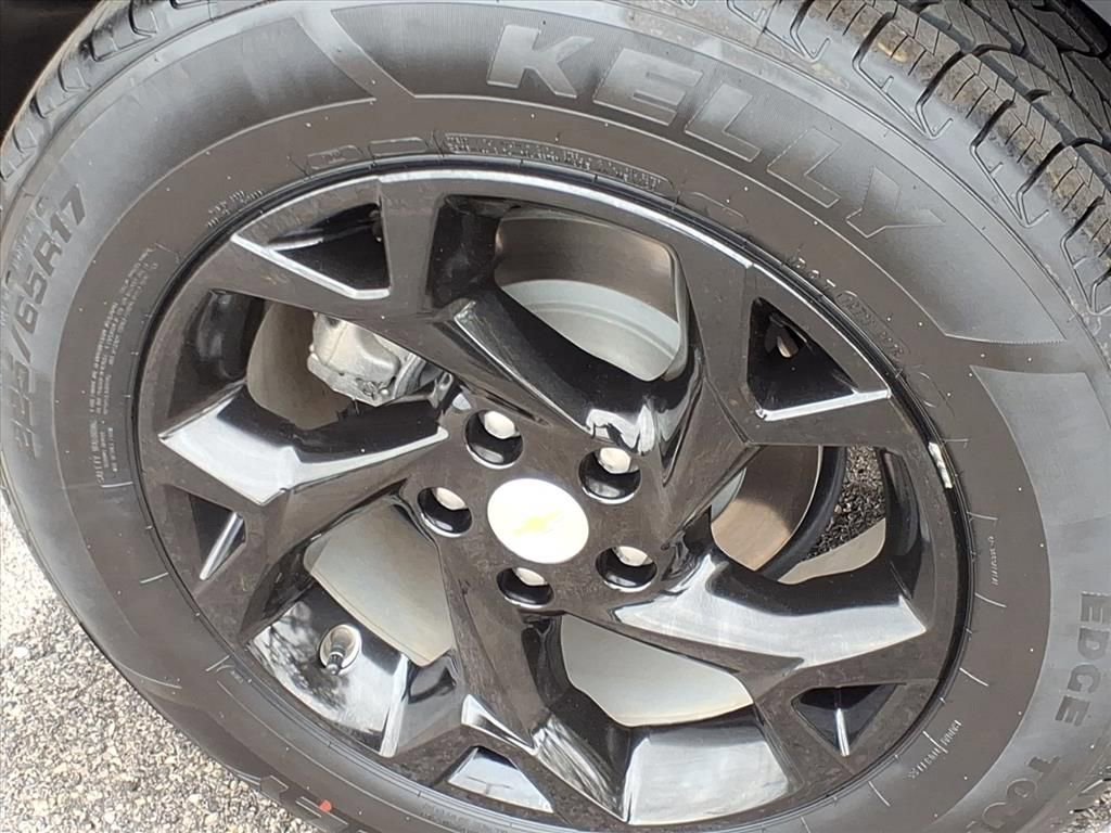 Used 2024 Chevrolet Trax LS w/ LS Convenience Package image 9