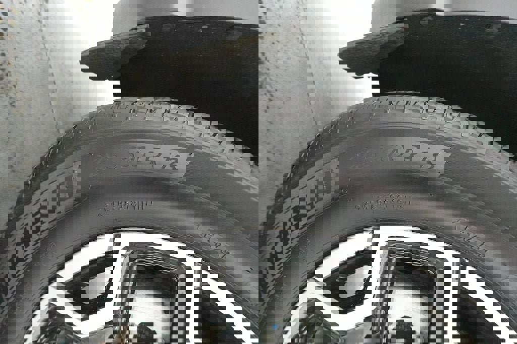 Certified 2025 Ford Bronco Sport Outer Banks w/ Outer Banks Tech Package+ AWD/4WD image 37