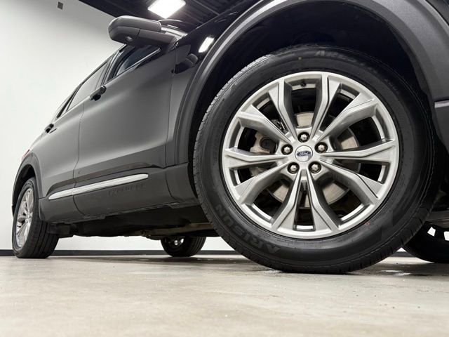 Certified 2023 Ford Explorer XLT w/ Equipment Group 202A image 2