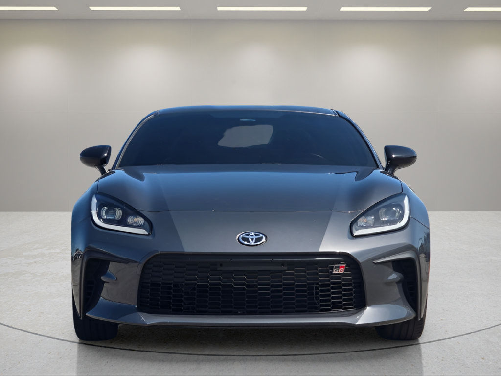 Used 2023 Toyota GR86 Premium w/ ALL Weather Mat Package (TMS) RWD image 2