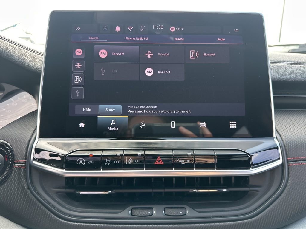 Used 2024 Jeep Compass Trailhawk image 26