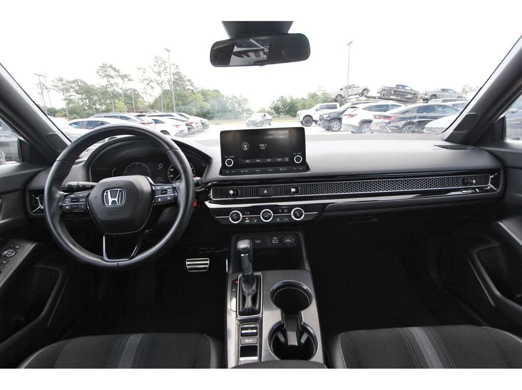 Used 2022 Honda Civic Sport image 12