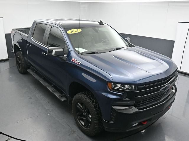 Used 2021 Chevrolet Silverado 1500 LT Trail Boss w/ Convenience Package II AWD/4WD image 18