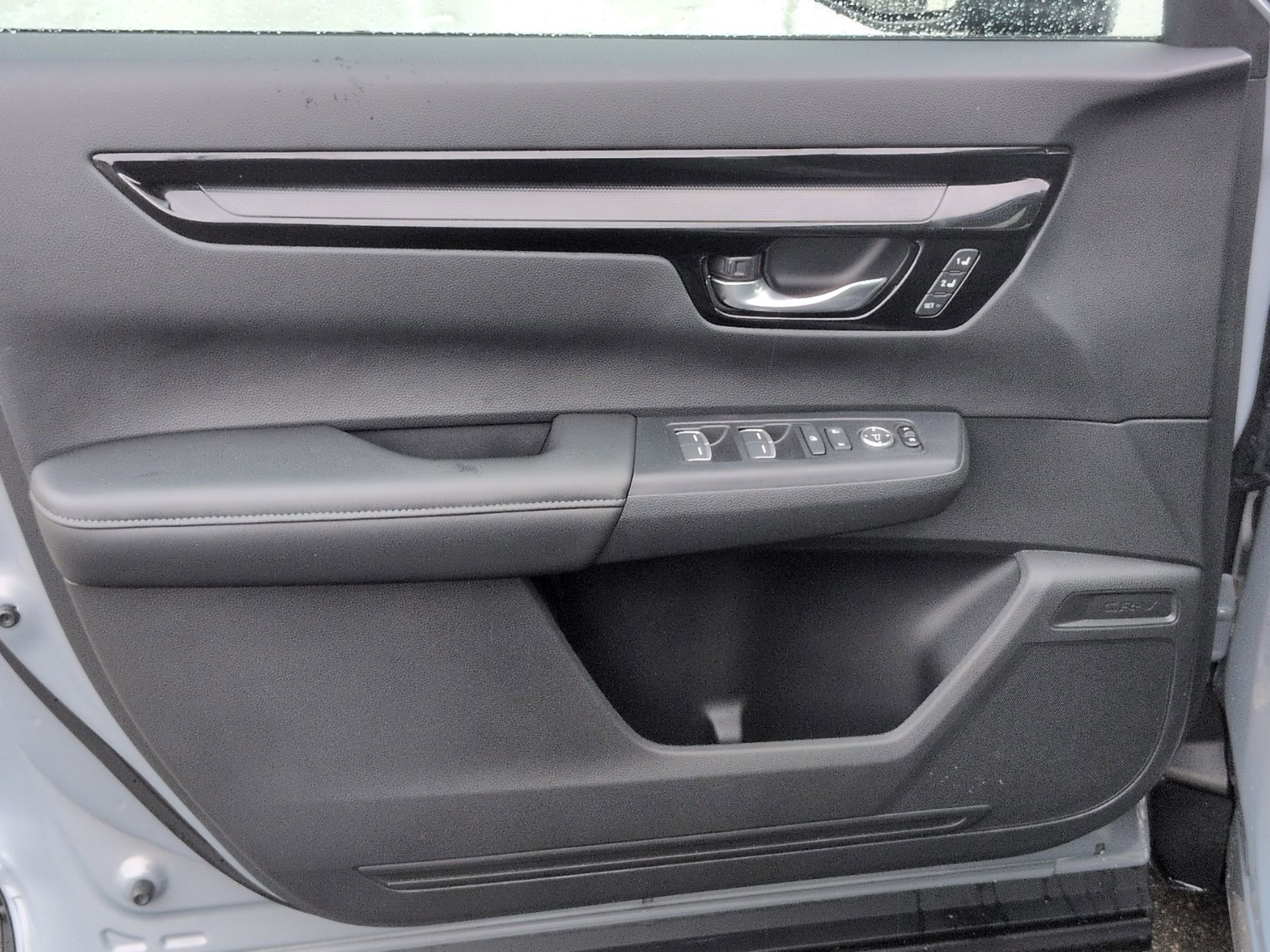 Used 2025 Honda CR-V EX-L image 13