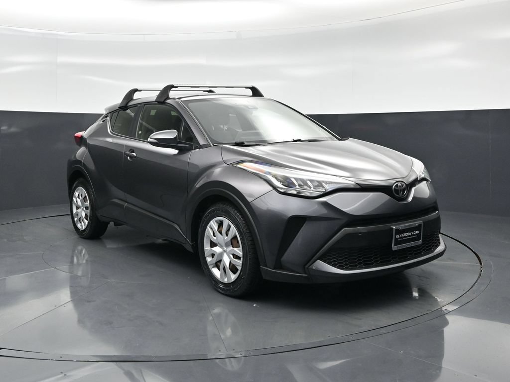 Used 2020 Toyota C-HR LE FWD image 51