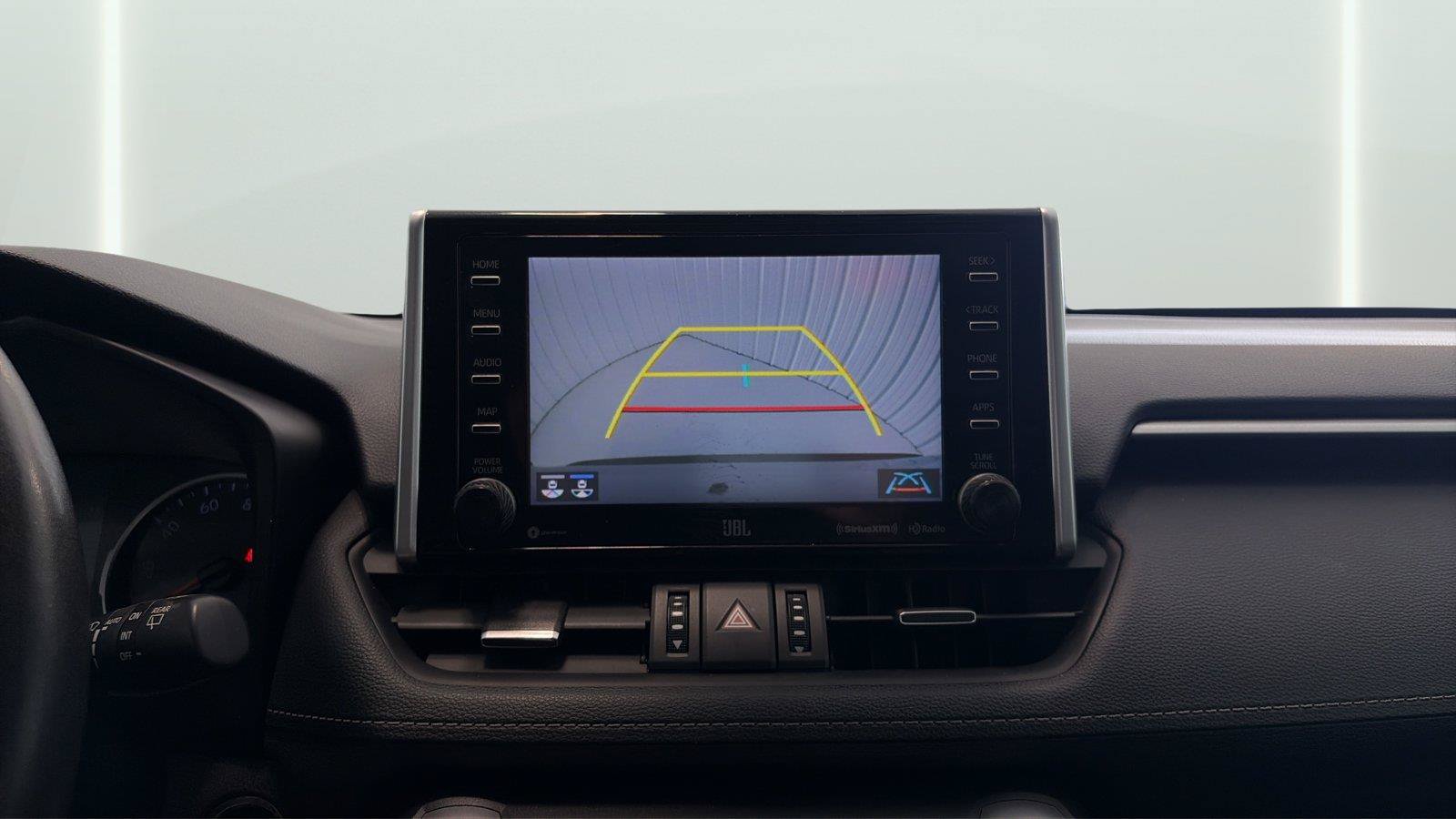 Used 2020 Toyota RAV4 XLE Premium AWD/4WD image 19