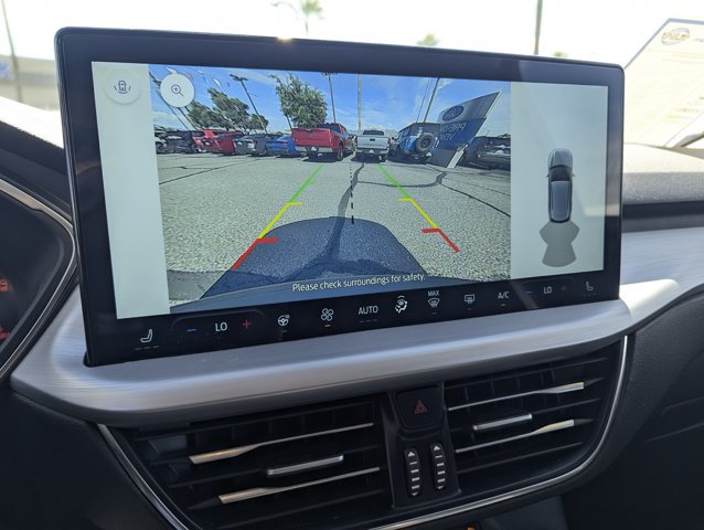 Certified 2025 Ford Escape Platinum AWD/4WD image 14