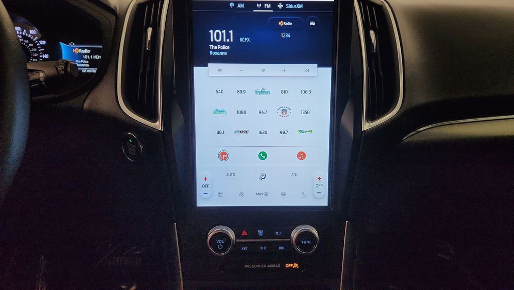 Certified 2024 Ford Edge Titanium image 15