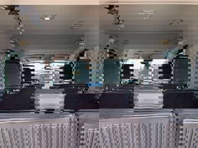 Certified 2024 Ford Expedition XLT image 30