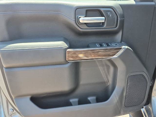 Used 2021 Chevrolet Silverado 1500 RST AWD/4WD image 9