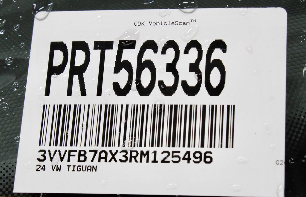 Used 2024 Volkswagen Tiguan S AWD/4WD image 36