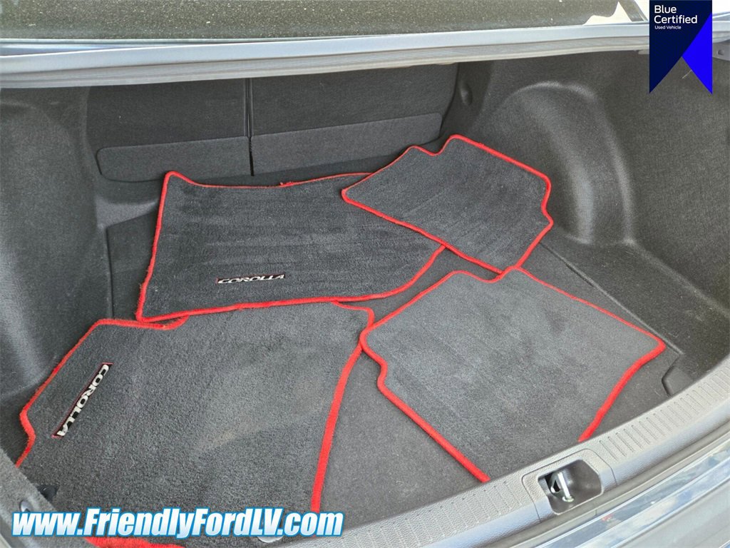 Used 2023 Toyota Corolla LE image 13