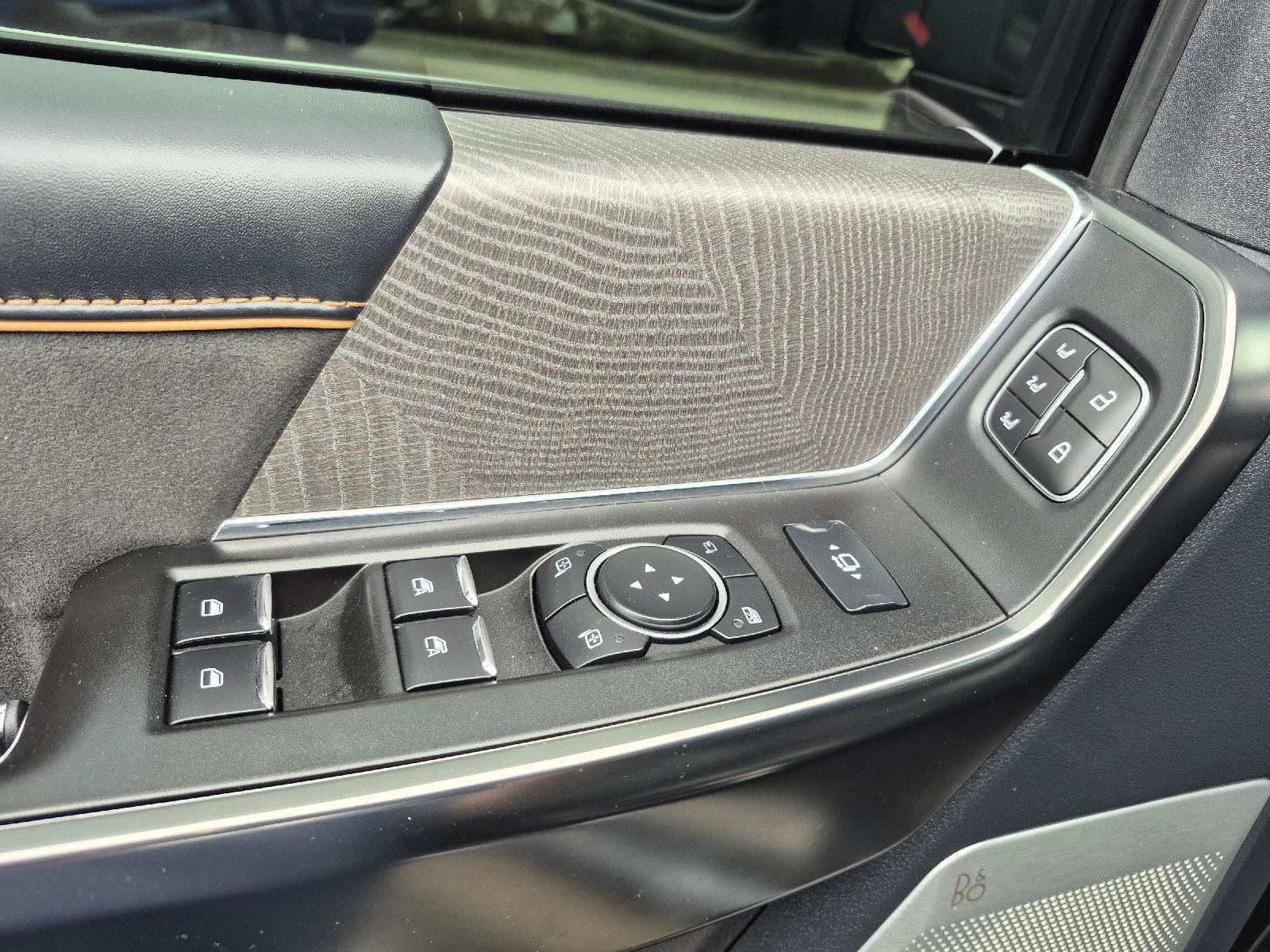 Certified 2024 Ford F250 Platinum w/ FX4 Off-Road Package image 13