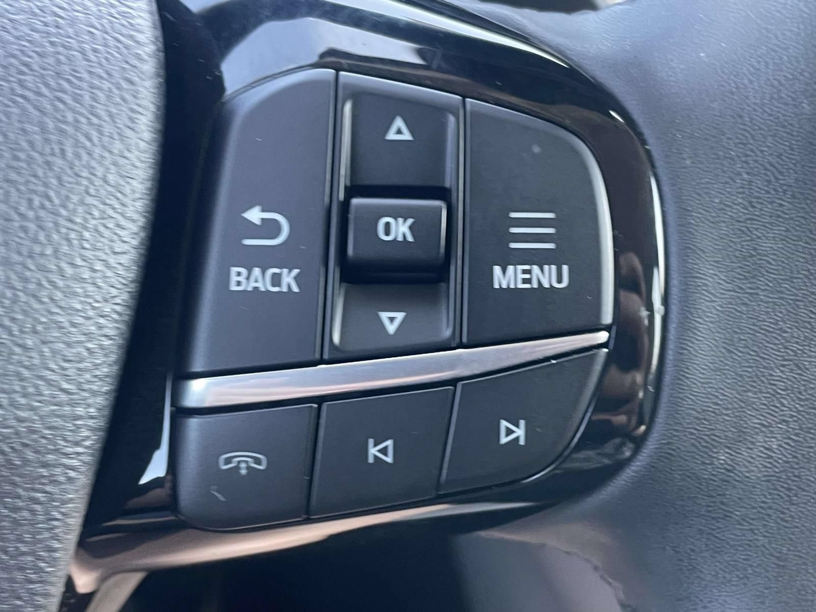 Certified 2023 Ford Escape Platinum AWD/4WD image 27
