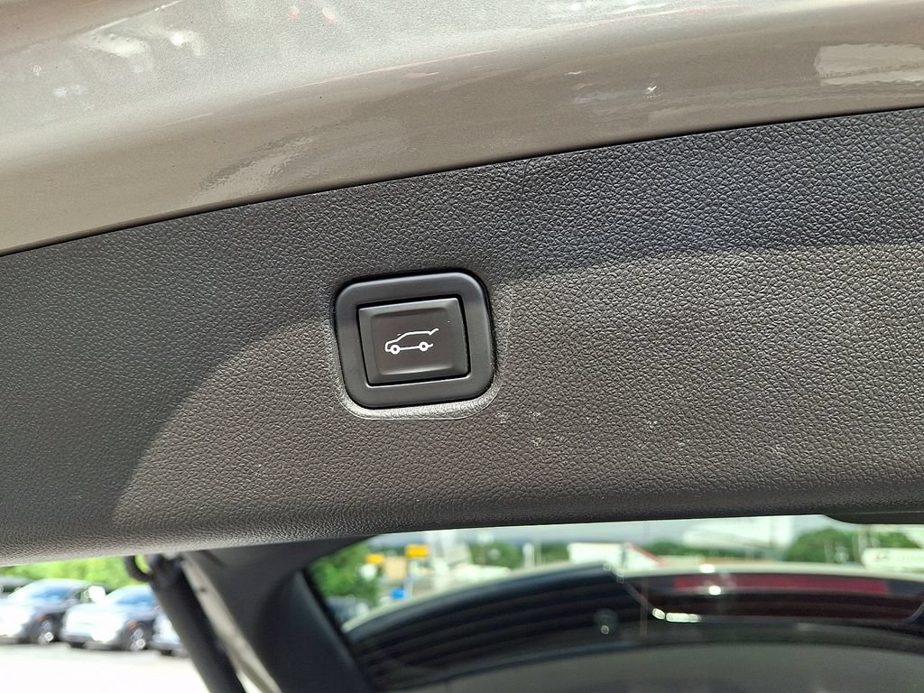 Used 2021 Chevrolet Blazer RS AWD/4WD image 29