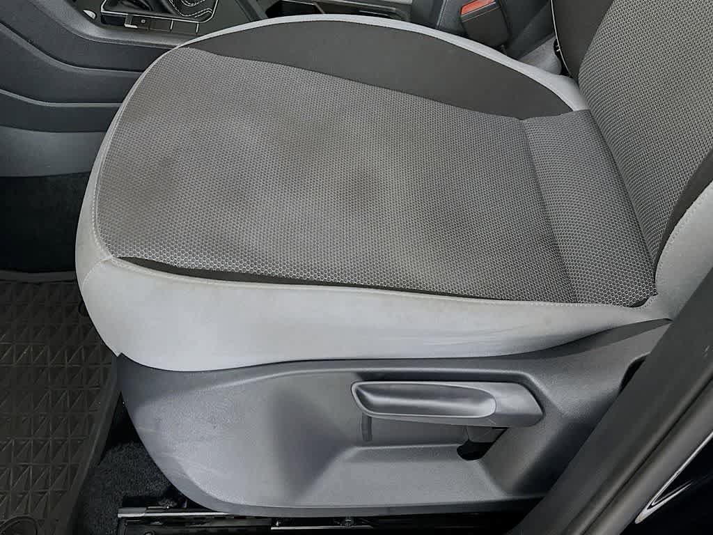 Used 2022 Volkswagen Taos S FWD image 29