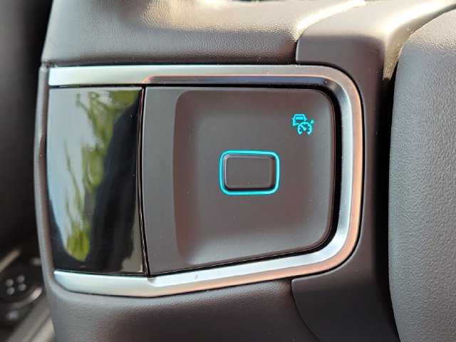 Certified 2025 Ford Expedition Active AWD/4WD image 10