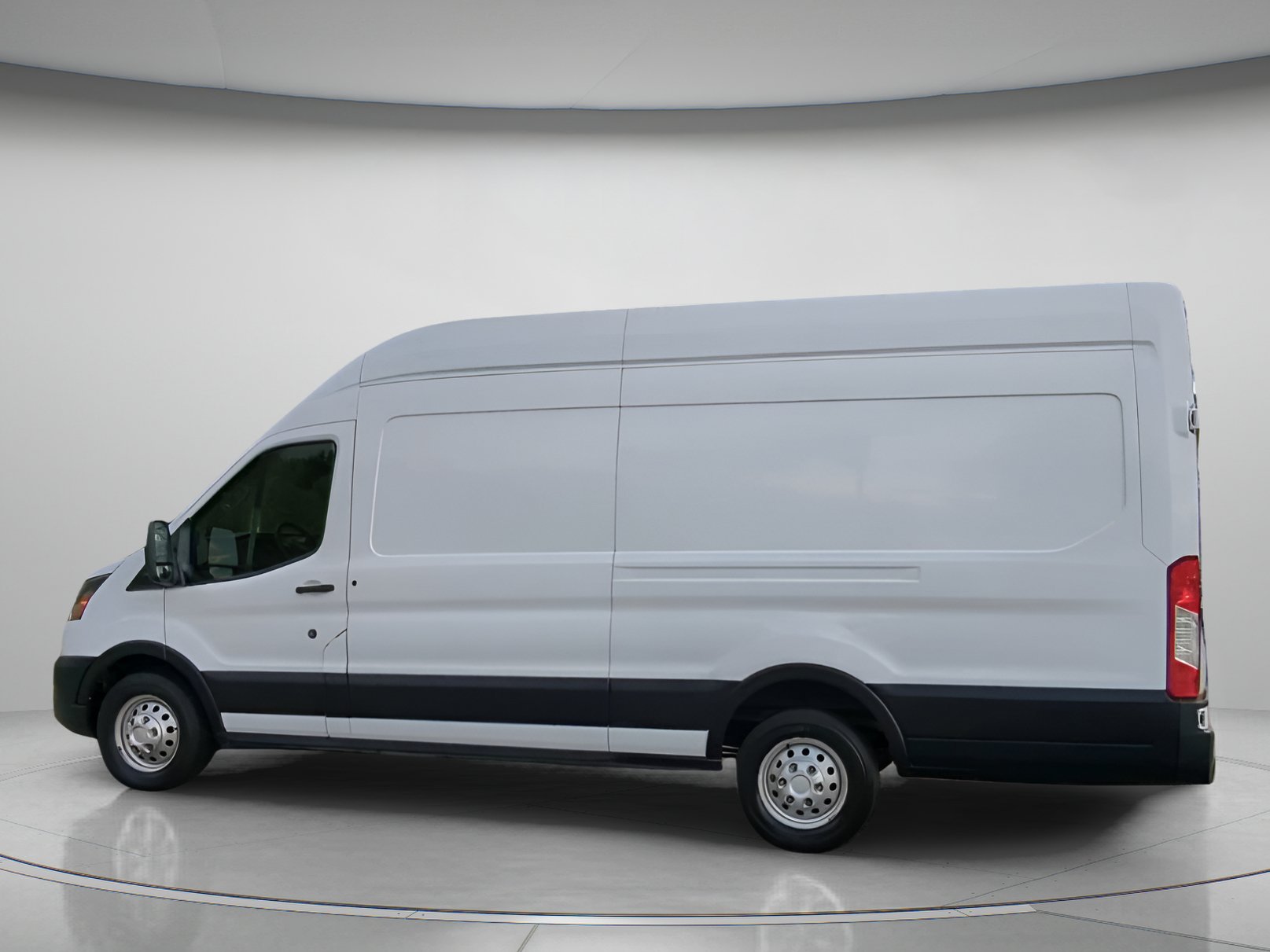 Certified 2022 Ford Transit 250 148 High Roof Extended AWD w/ Load Area Protection Package image 18