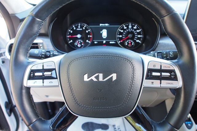 Used 2022 Kia Telluride SX w/ SX Prestige Package AWD/4WD image 26