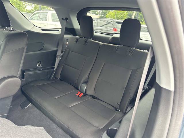 Certified 2023 Ford Explorer XLT AWD/4WD image 9