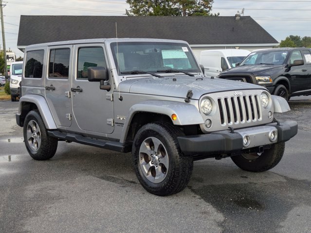 Used 2017 Jeep Wrangler Unlimited Sahara w/ Connectivity Group image 2