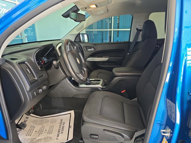 Used 2022 Chevrolet Colorado LT w/ LT Convenience Package image 7
