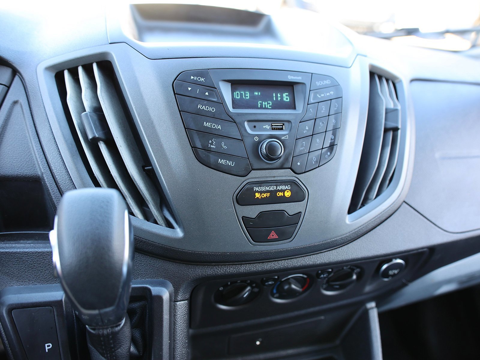 Certified 2019 Ford Transit 150 130 Low Roof image 19