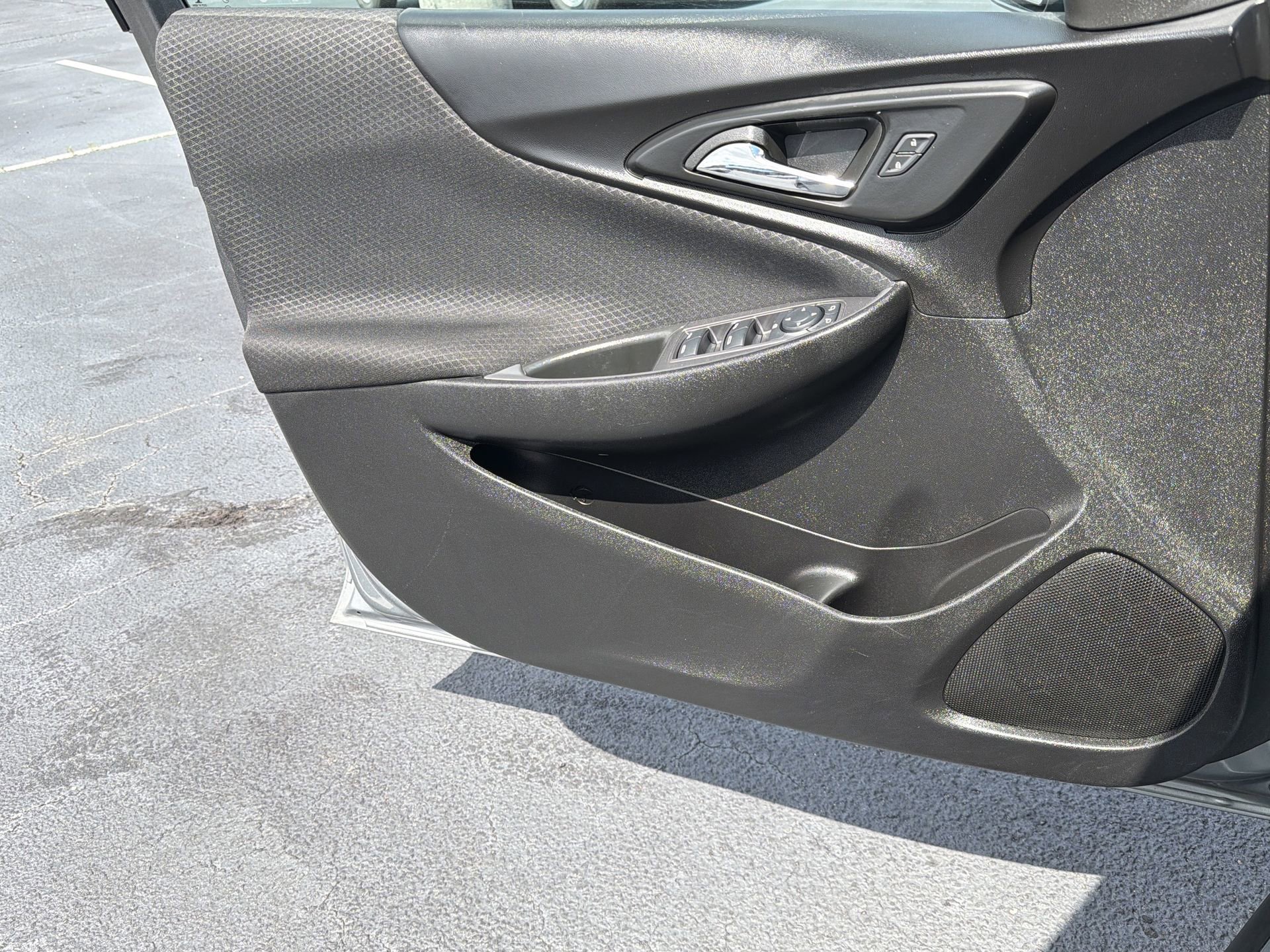 Used 2024 Chevrolet Malibu LT FWD image 16