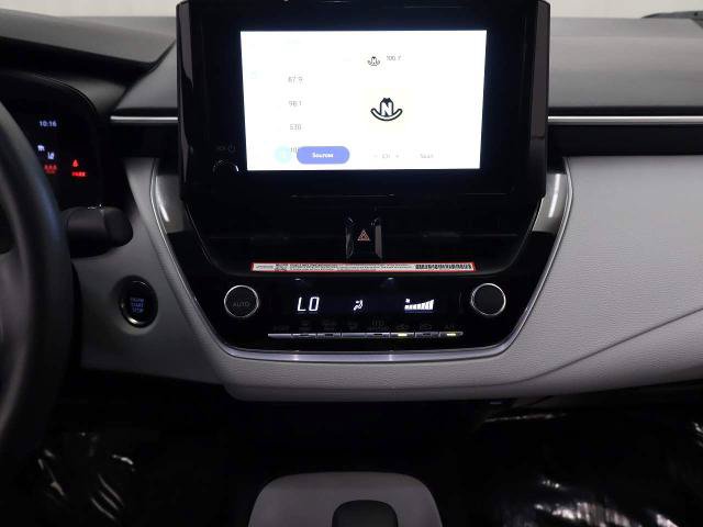 Used 2026 Toyota Corolla SE FWD image 9