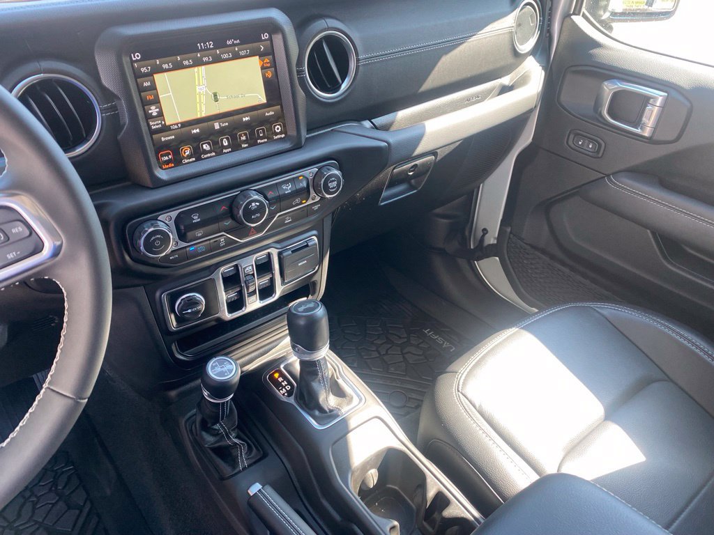 Used 2023 Jeep Wrangler Unlimited Sahara AWD/4WD image 26