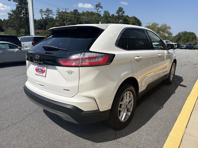 Certified 2024 Ford Edge SEL w/ Convenience Package AWD/4WD image 6