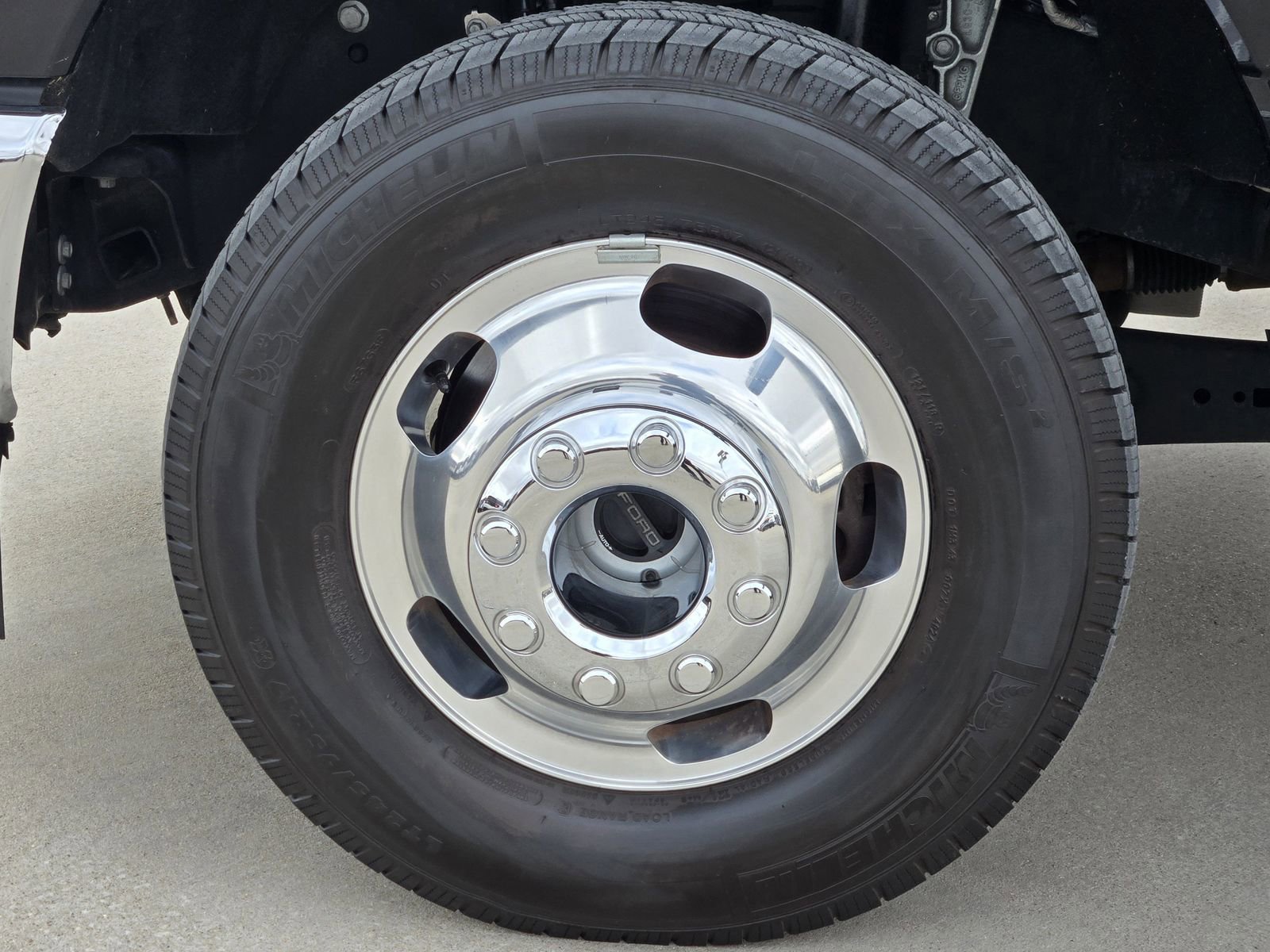 Certified 2025 Ford F350 King Ranch w/ Chrome Package image 14