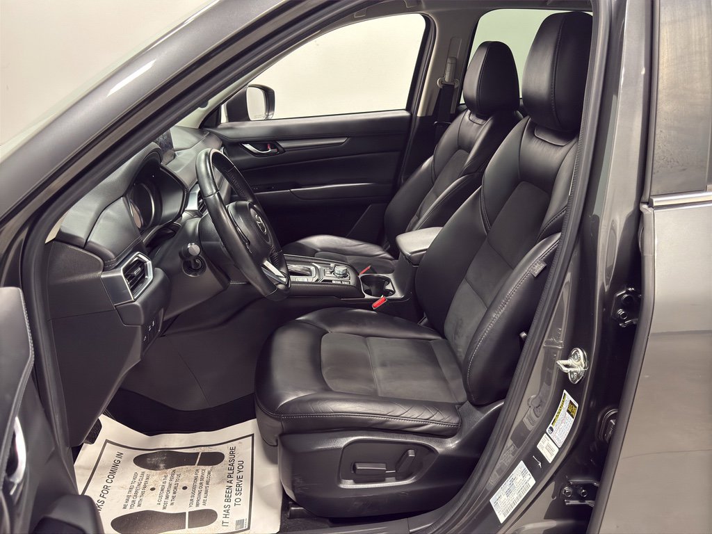 Used 2019 MAZDA CX-5 Touring image 10