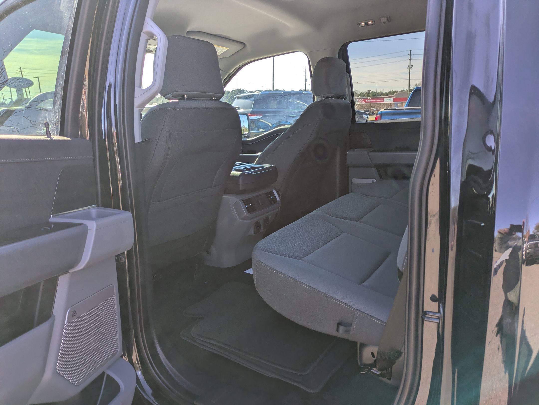 Certified 2024 Ford F150 Lightning Flash w/ Max Trailer Tow Package image 28