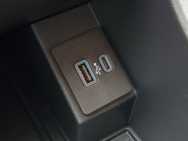 Certified 2022 Ford Edge SEL w/ Convenience Package image 23