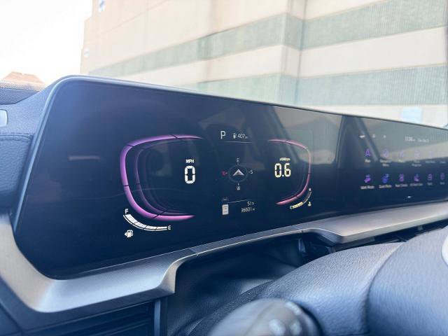 Used 2023 Kia Telluride LX image 26