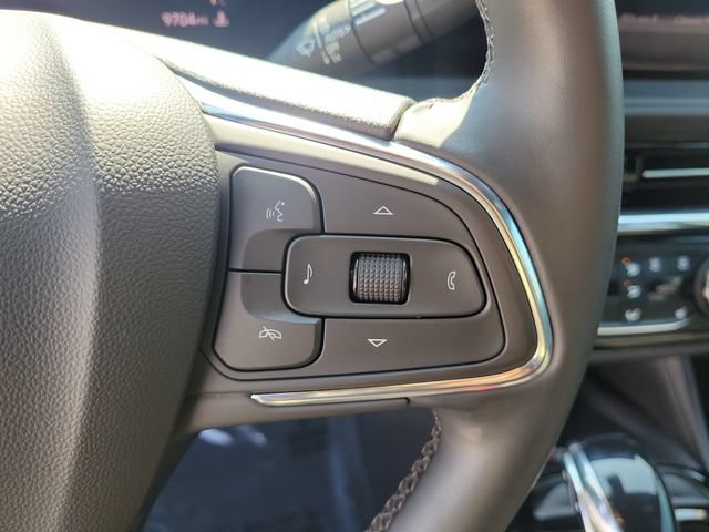 Used 2025 Buick Envista Sport Touring w/ Convenience I Package FWD image 27